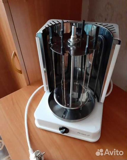 Электрическая шашлычница