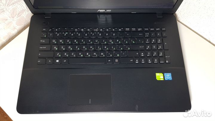 Игровой ноутбук Asus 4ядра/2видеокарты/8Gb/SSD