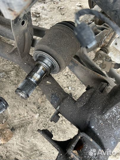 Привод передний левый mercedes w164