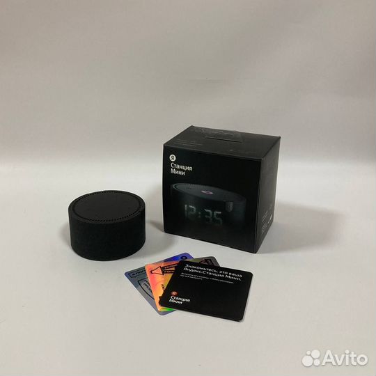 Яндекс станция алиса мини с часами