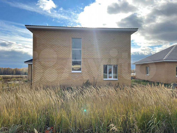 Дом 100 м² на участке 2,5 сот.