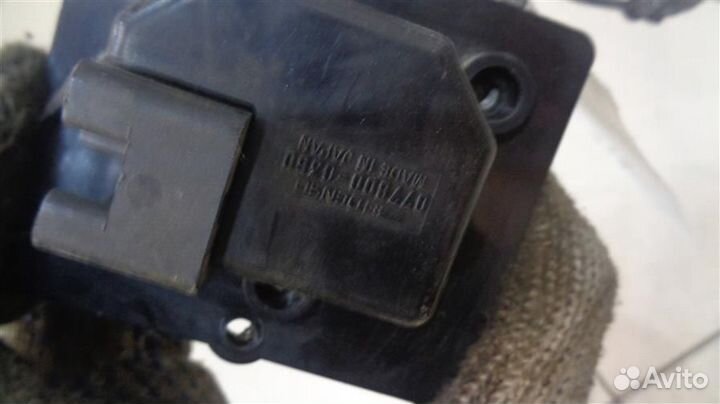 Резистор вентилятора охлаждения Toyota Camry V40