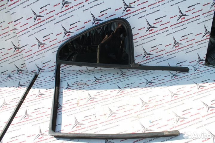 Форточка мерседес w163 ml задняя левая