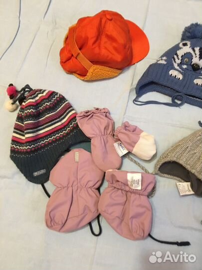 Шапки разм 46-48 и 48-50 девочкам и мальчикам