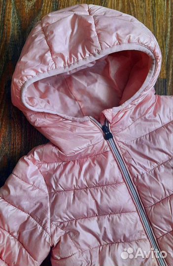 Демисезонная куртка на девочку