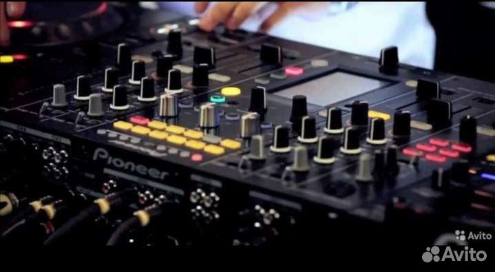 Pioneer cdj 2000Nxs & djm 2000Nxs