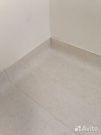 Укладка натурального линолеума