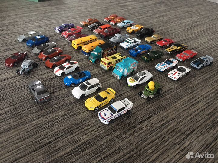 Машинки хот вилс hot wheels