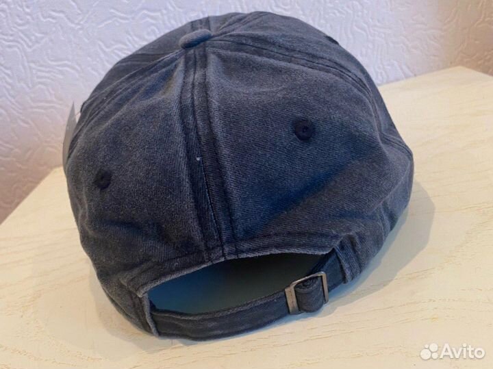 Кепка Calvin Klein suit