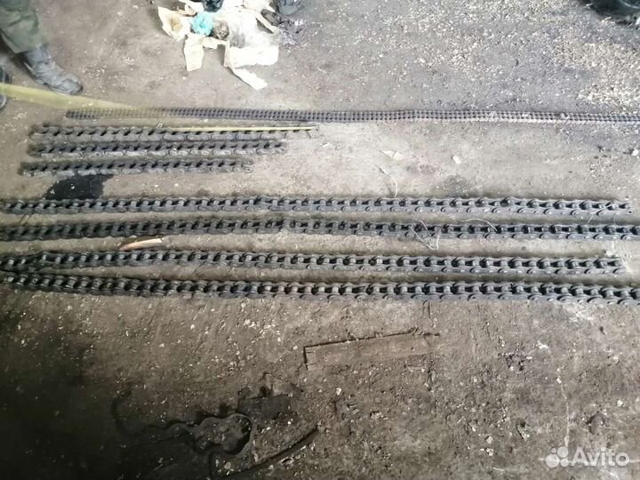 Цепь однорядная трехрядная