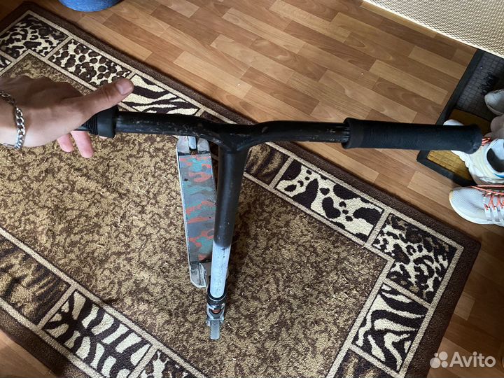 Трюковой самокат