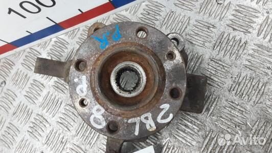 Ступица передняя правая renault clio 3 (2BL08N901)