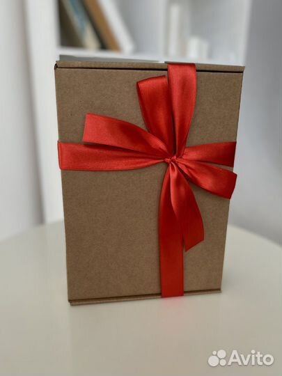 Коробка для подарка