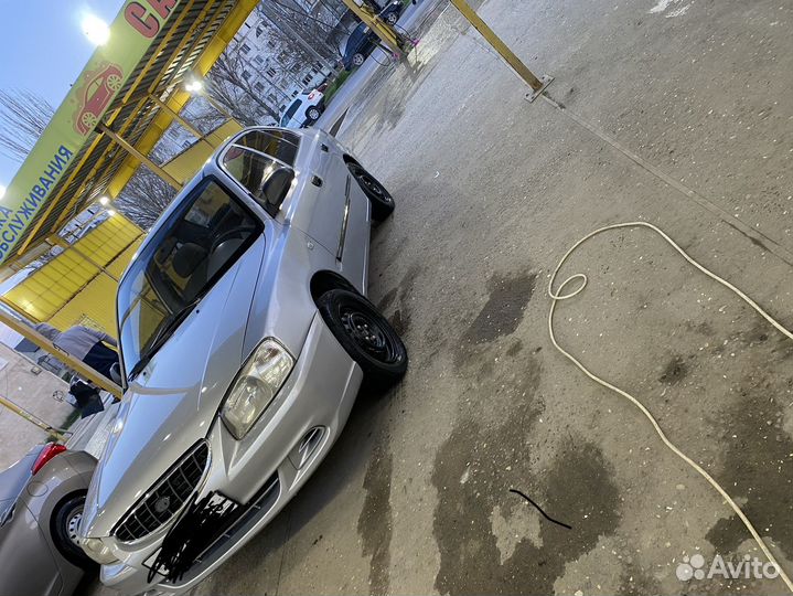 Капот на hyundai accent