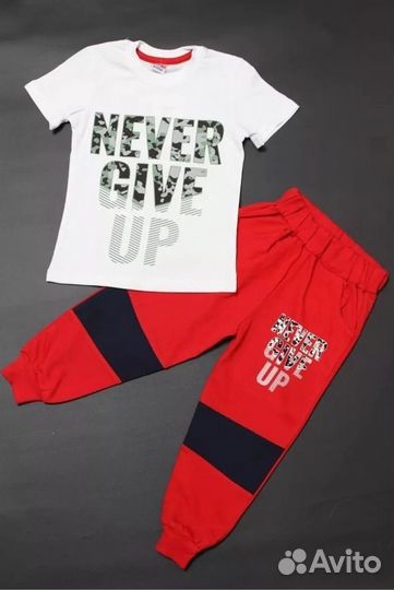 Футболка со штанами