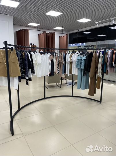 Вешалка напольная