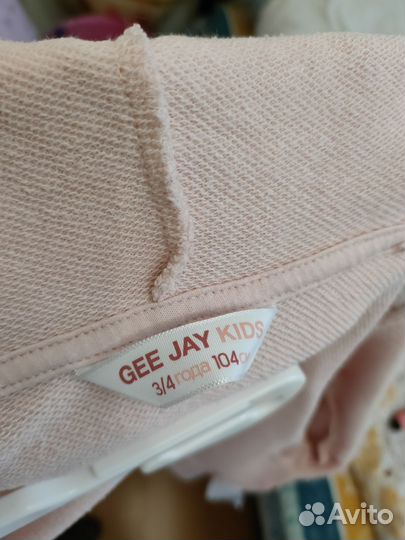 Кофты для девочки 98 104