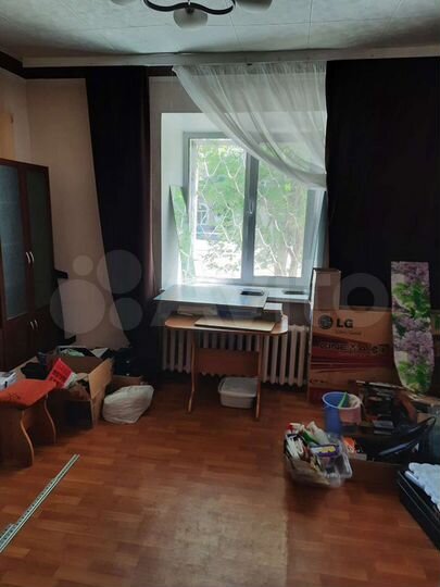 Комната 33,2 м² в 3-к., 1/3 эт.