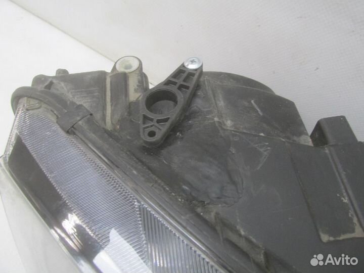 Фара правая Skoda Octavia