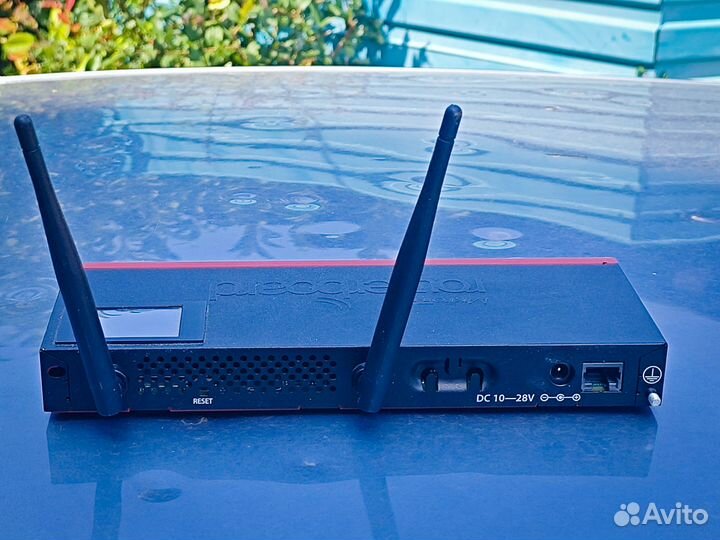 Mikrotik RB2011 UiAS-2HnD-IN