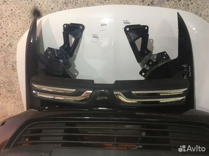 Передняя часть Mitsubishi Outlander 3