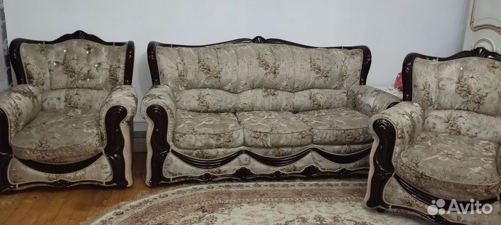Диван и 2 кресло
