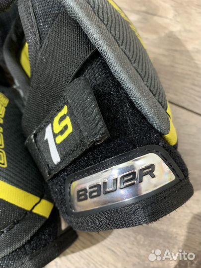 Детская хоккейная форма Защита шеи,краги,щитки