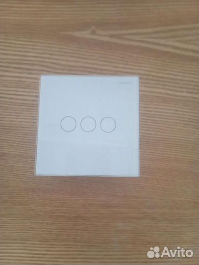 Сенсорный выключатель