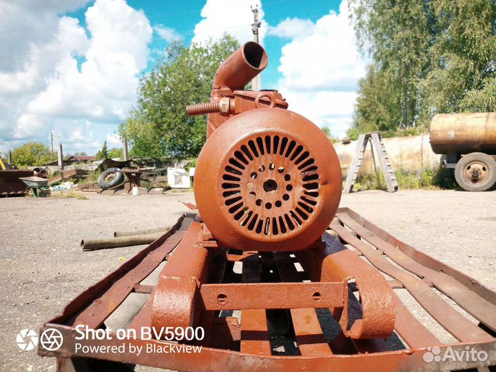 Насос водяной