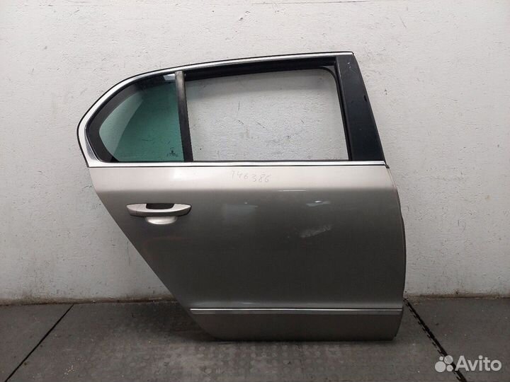 Дверь боковая Skoda SuperB, 2012