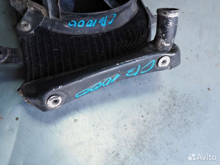 Радиатор охлаждения двигателя Honda cb1000 sf