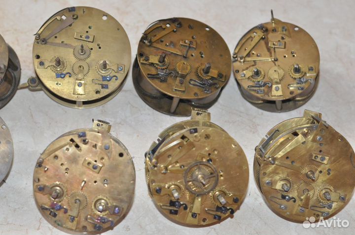 Механизмы старинных каминных часов