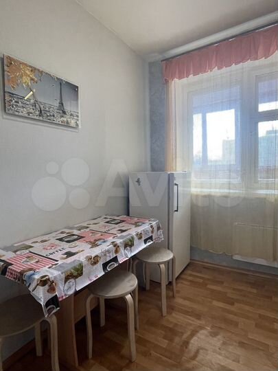 1-к. квартира, 40 м², 8/10 эт.