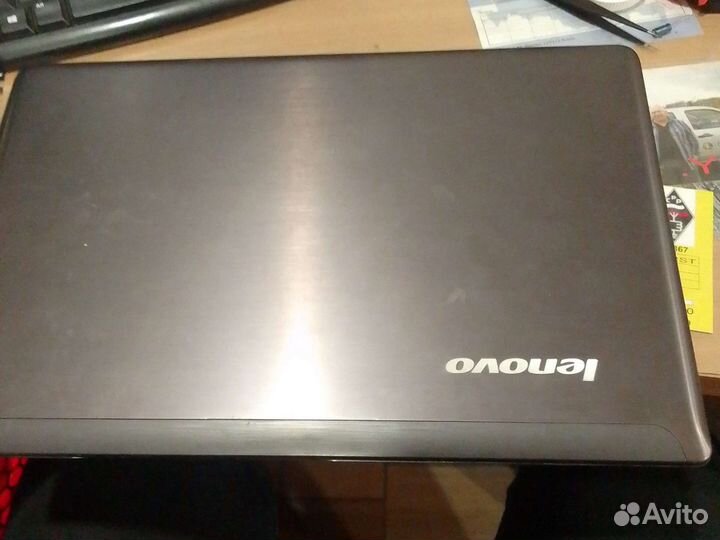Ноутбук Леново по частям