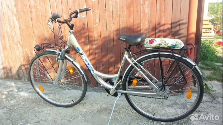 Велосипед женский TrekKing