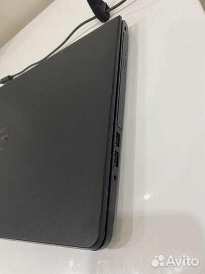 Ноутбук Dell Inspiron 15-3552