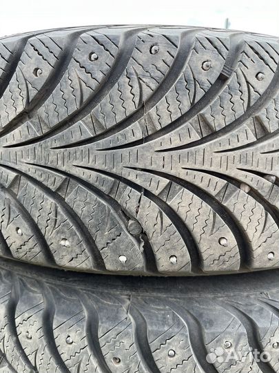Sava Eskimo Stud 185/65 R15 88T