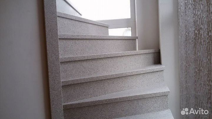 Лестница из акрила