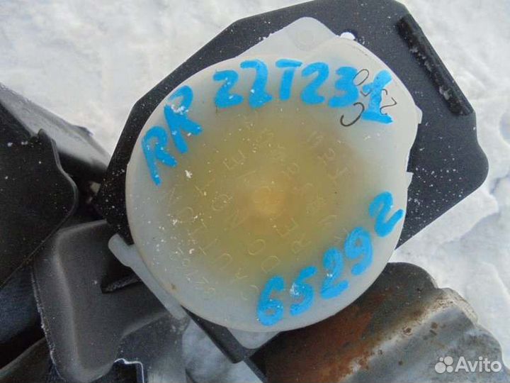 Ремень безопасности задний Toyota Celica ZZT231