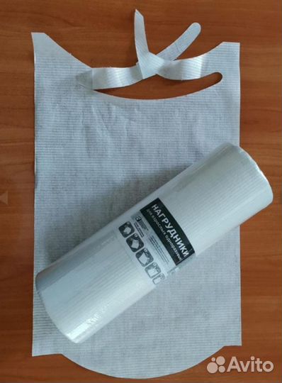 Нагрудники одноразовые в рулоне