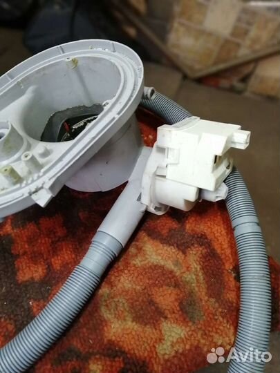Сливной насос пмм hotpoint ariston LSF 7237