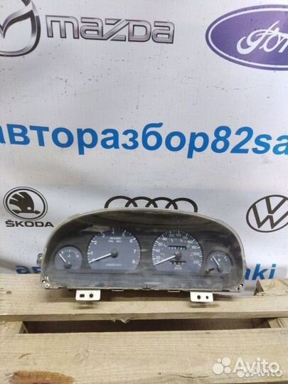 Панель приборов Kia Clarus