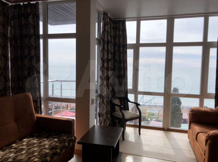 2-к. квартира, 65 м², 5/5 эт.