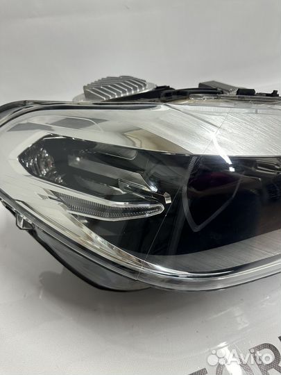 Фара на BMW F39 Ф39 Лэд LED правая