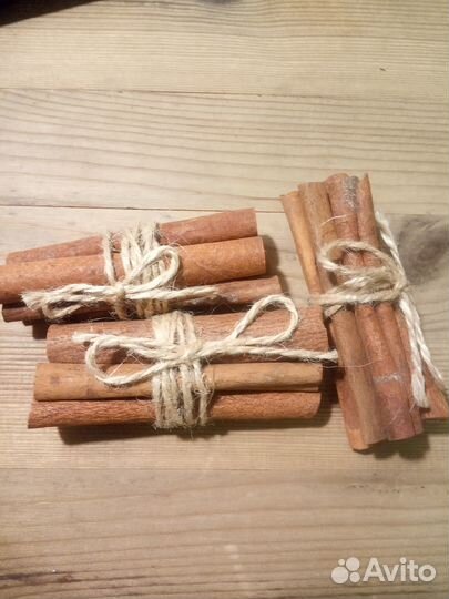 Палочки корицы декор