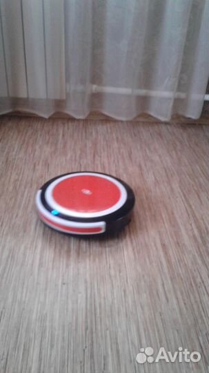 Робот пылесос