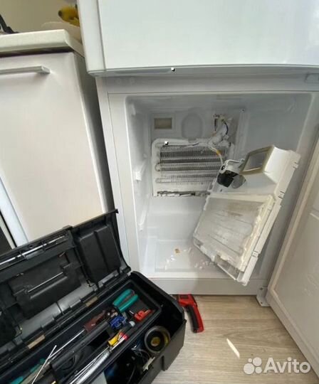 Ремонт холодильников и морозильных камер \Заправка