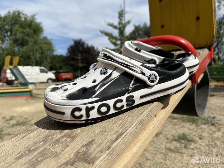 Мужские crocs градиент