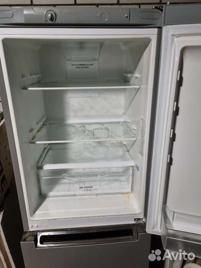 Холодильник indesit