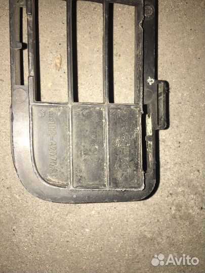 Решетка радиатора Toyota Rav4